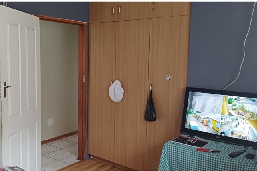 3 Bedroom Property for Sale in Levallia Western Cape